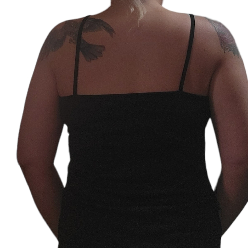 *CLEARANCE* Black strappy tank - Picture 3 of 3